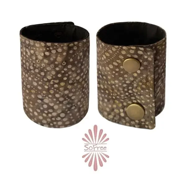 🔥🔥FIRE SALE🔥🔥 NEW! wrist wallet cuff - Picture 5 of 9